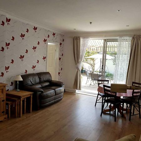 Blackpoolholidaylets The Bungalow Екстериор снимка